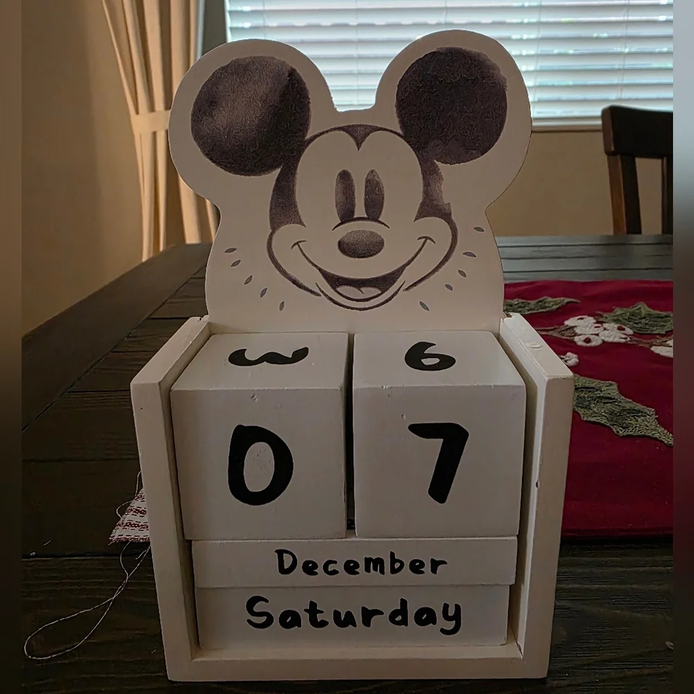 Mickey Mouse Perpetual Calendar